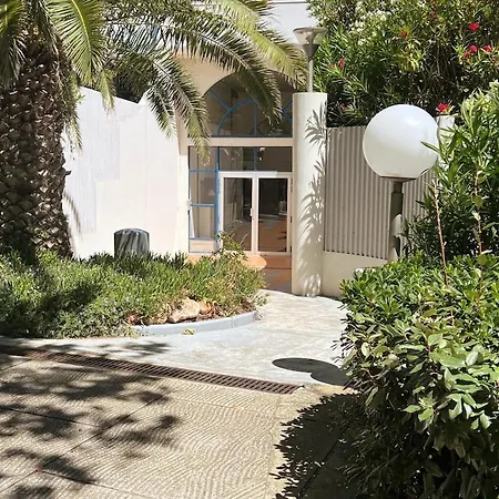 Studio, Terrasse, Wifi, Pkg, Motte Lägenhet *